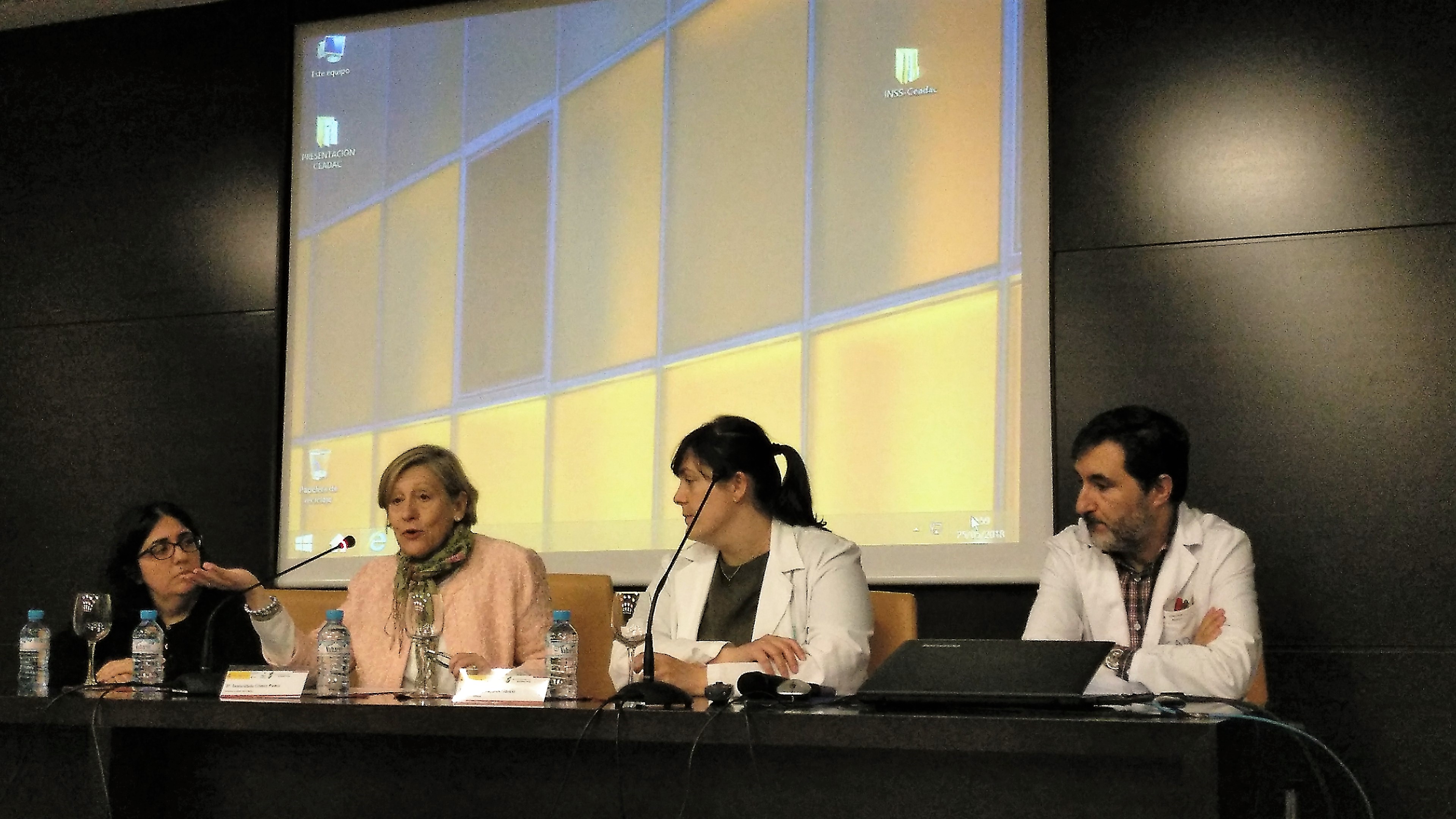 Fotografía de los ponentes de la jornada